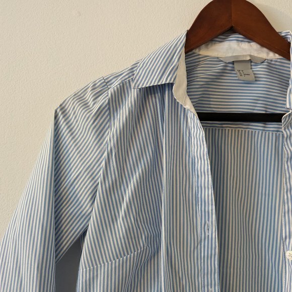 H&M Blue Striped Button Down - Picture 5 of 5